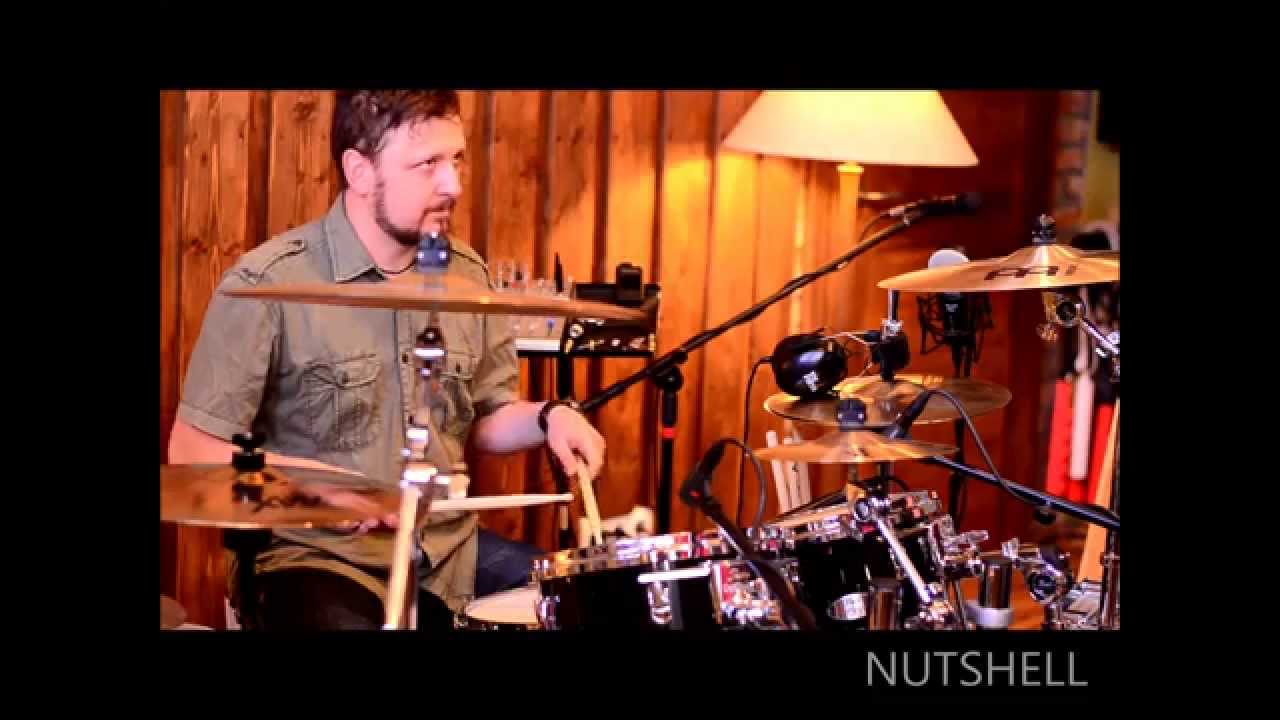 Nutshell w Perlazza Studio 29.10.14