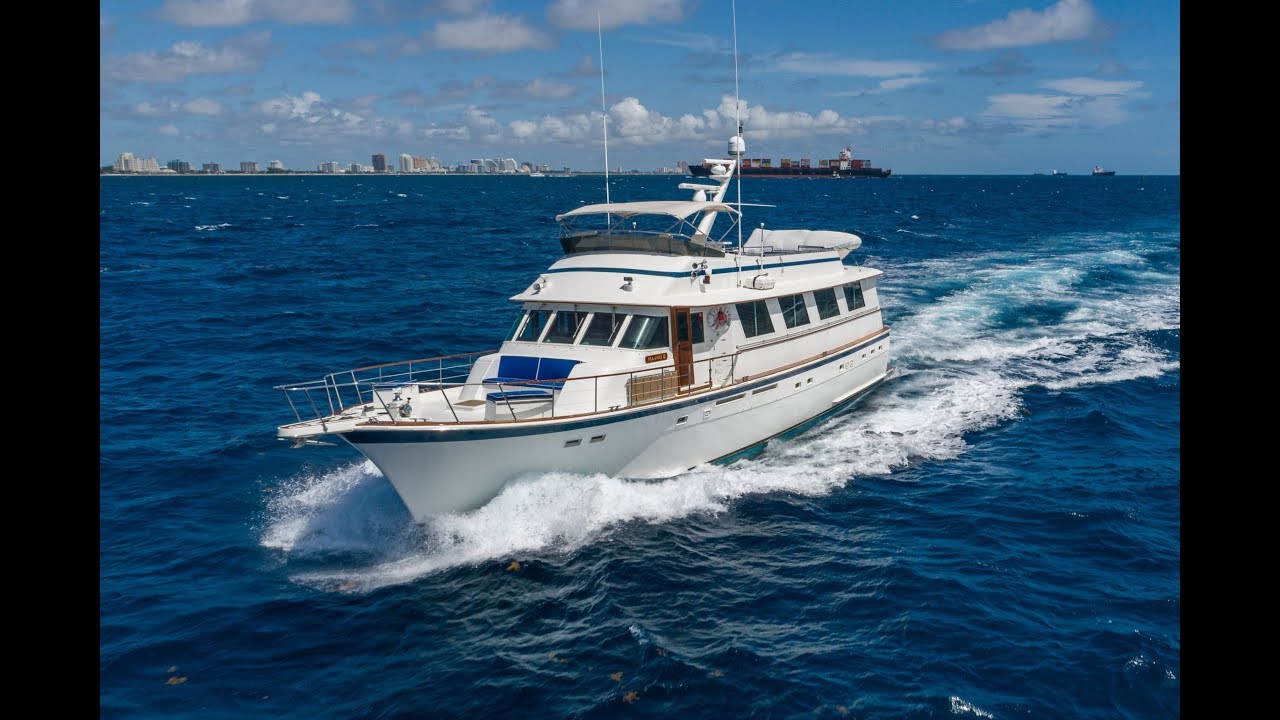 26 North Yachts: 1991 72' Hatteras For Sale