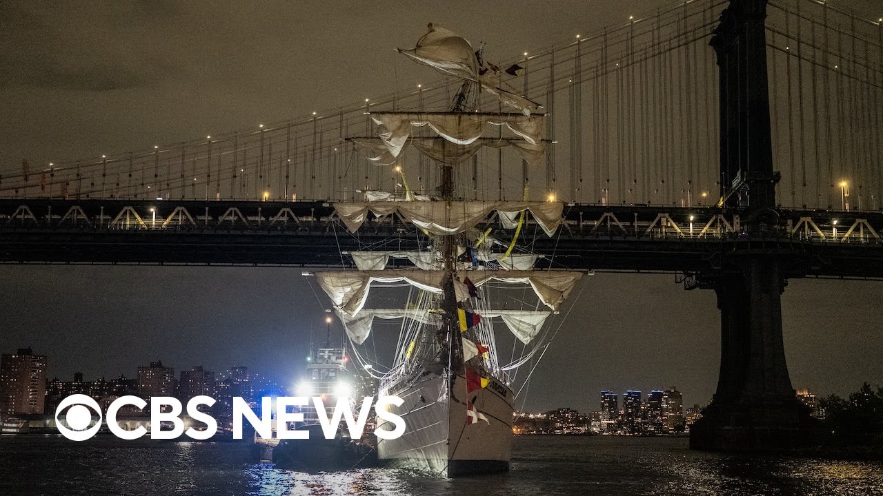 Brooklyn Bridge hit by Mexican navy training ship, injuring several