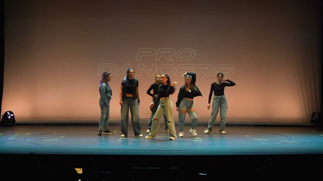 K-Pop Class  | The ProDancers Christmas Show 2024 | Kalamaria Studio