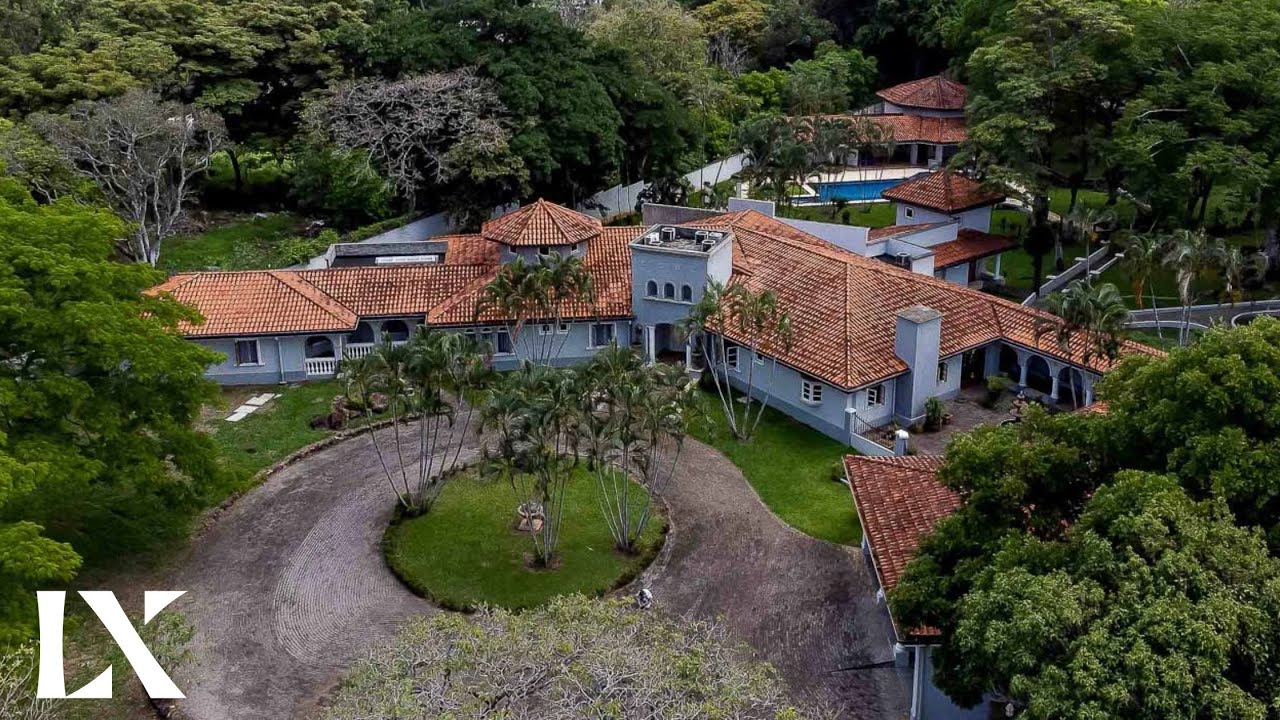 Villa Bonita Estate in Turrucares | LX Costa Rica