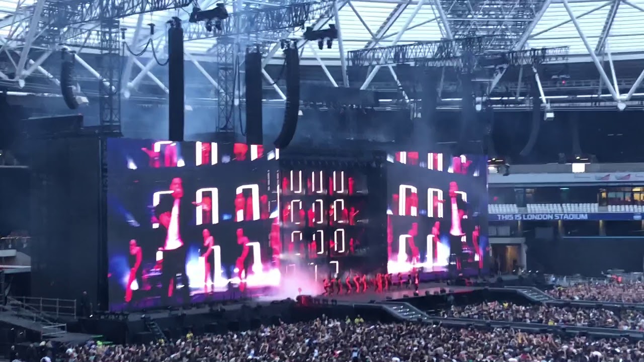 Beyonc&eacute; & Jay-Z OTR II - Clique/Diva Live London 2018