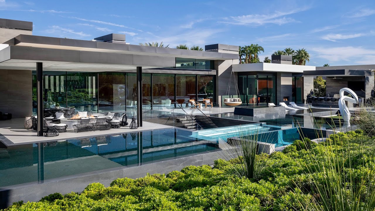 Лакшери Мега Резиденция с музеем машин в Калифорнии от Whipple Russell Architects
