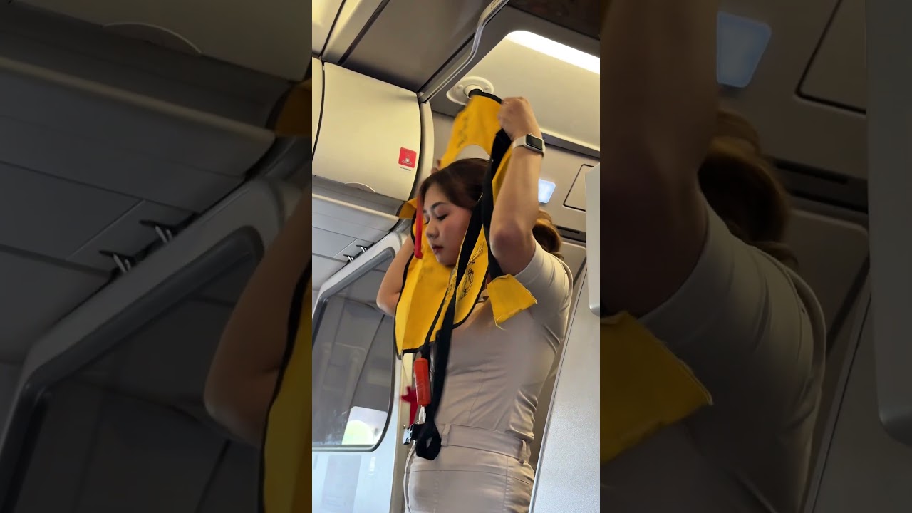 Стюардесса Super Air Jet #красиваястюардесса #стюардесса #путешествия #тренды #вирусное #авиация