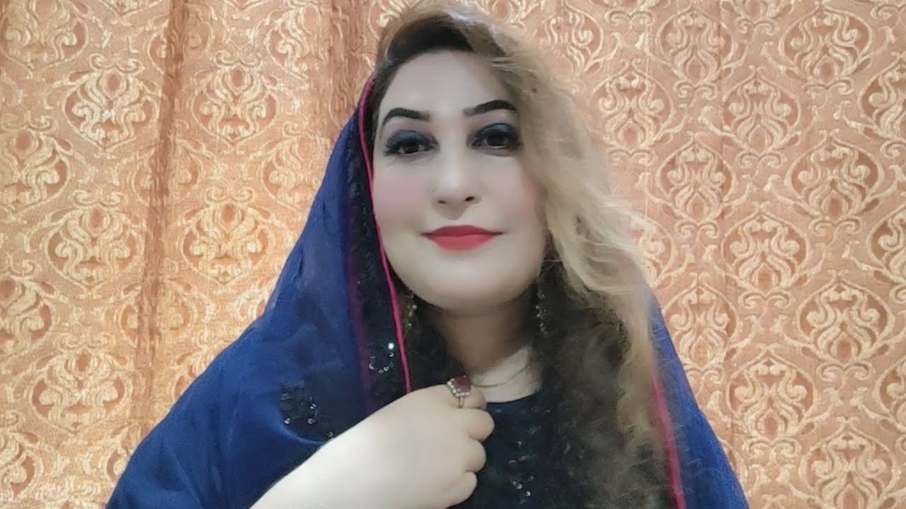 Smokey Eyes Makeup | Rukhsar Vlog