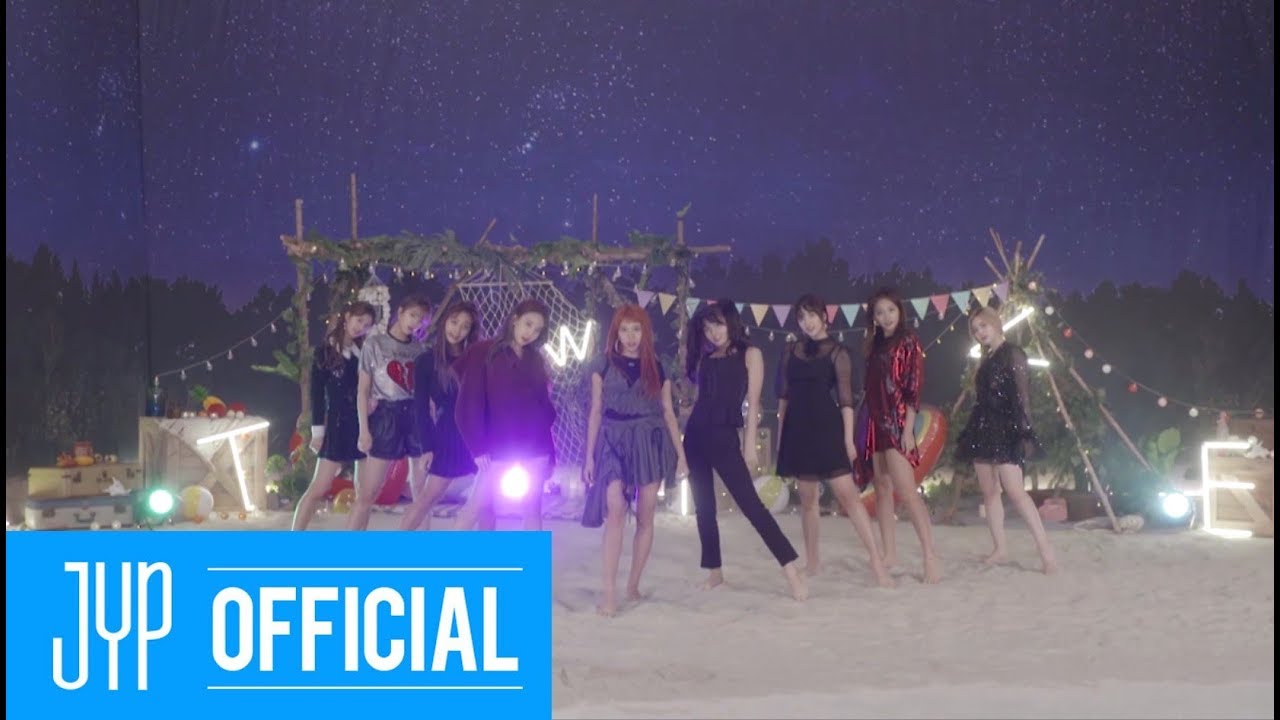TWICE 