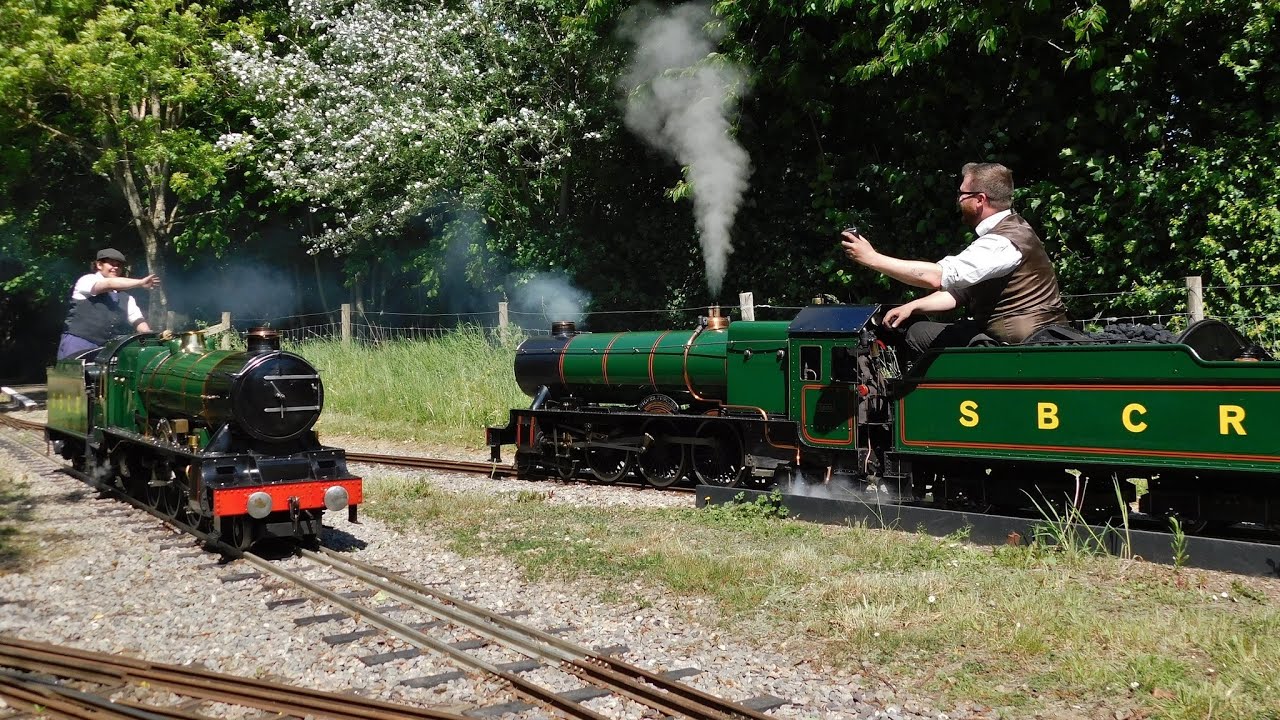 A Load of BULLOCKS at the Eastleigh Lakeside Miniature Railway's 'SBCR WEEKEND' - May 2025