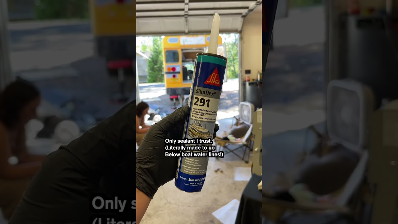 Как заново заделать протекающие окна в школьном автобусе. #skoolie #skoolieconversion #busconversion