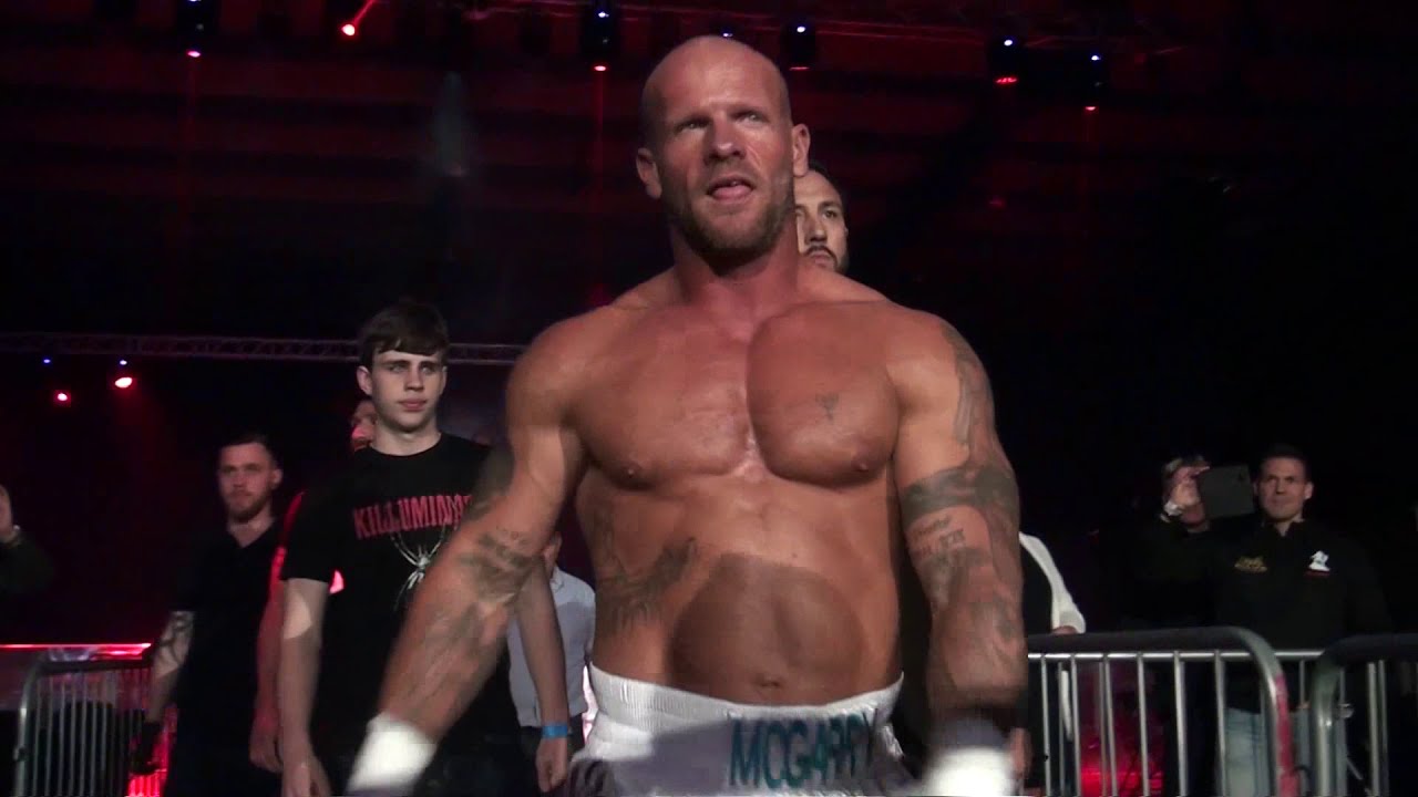 Bare Knuckle Boxing Stanley Hofstaedter v Lee McGarry