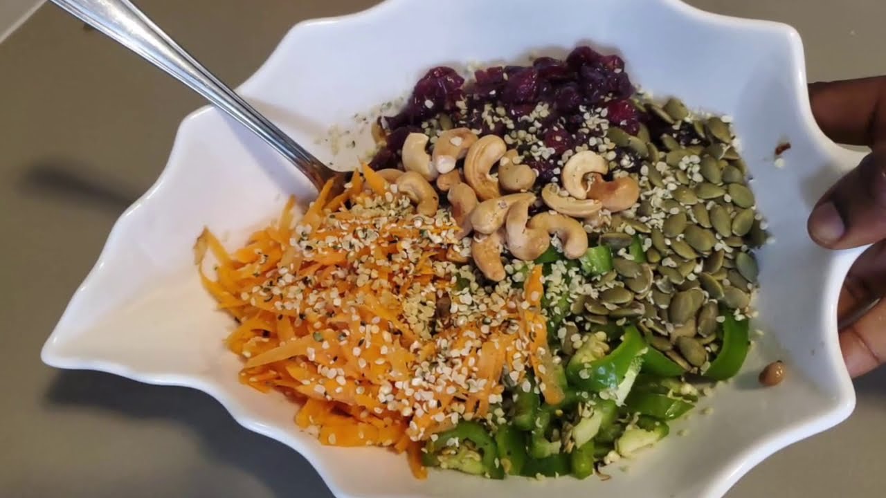 BEST WAYS TO EAT NATTO - Slimy Fermented Soy Beans - The Sarah and You