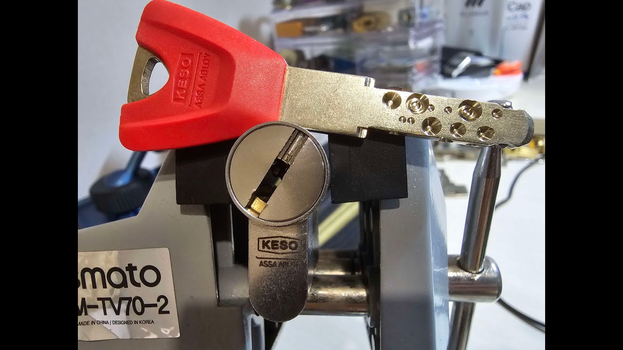 Keso 8000Ω² (14 Pins) Picked