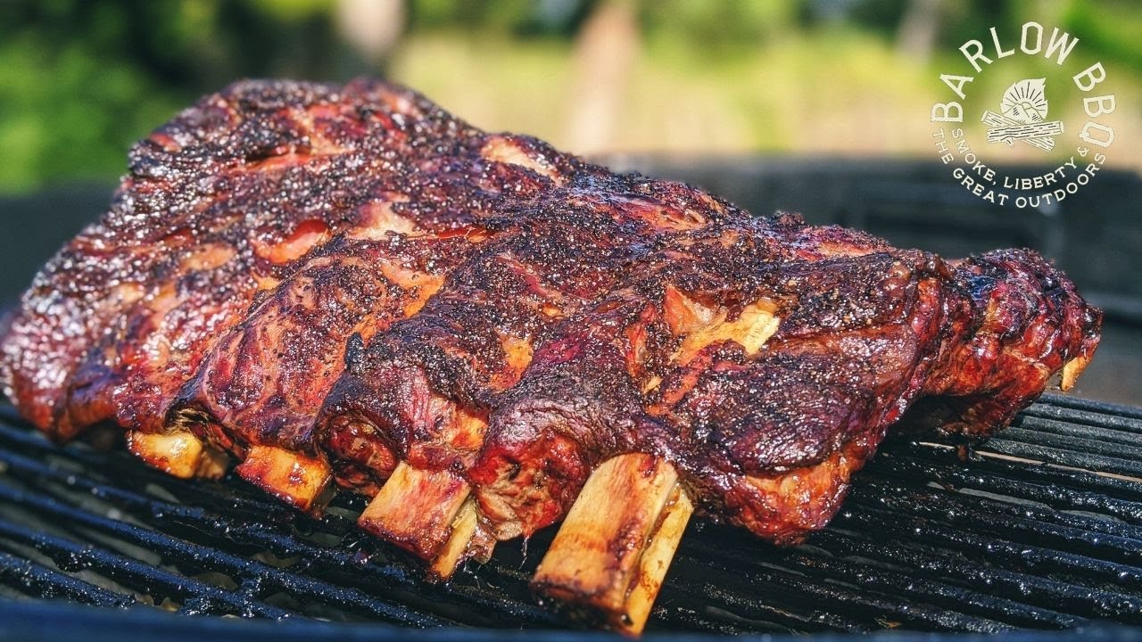 Говяжьи рёбрышки на гриле Weber Kettle | Барлоу Барбекю