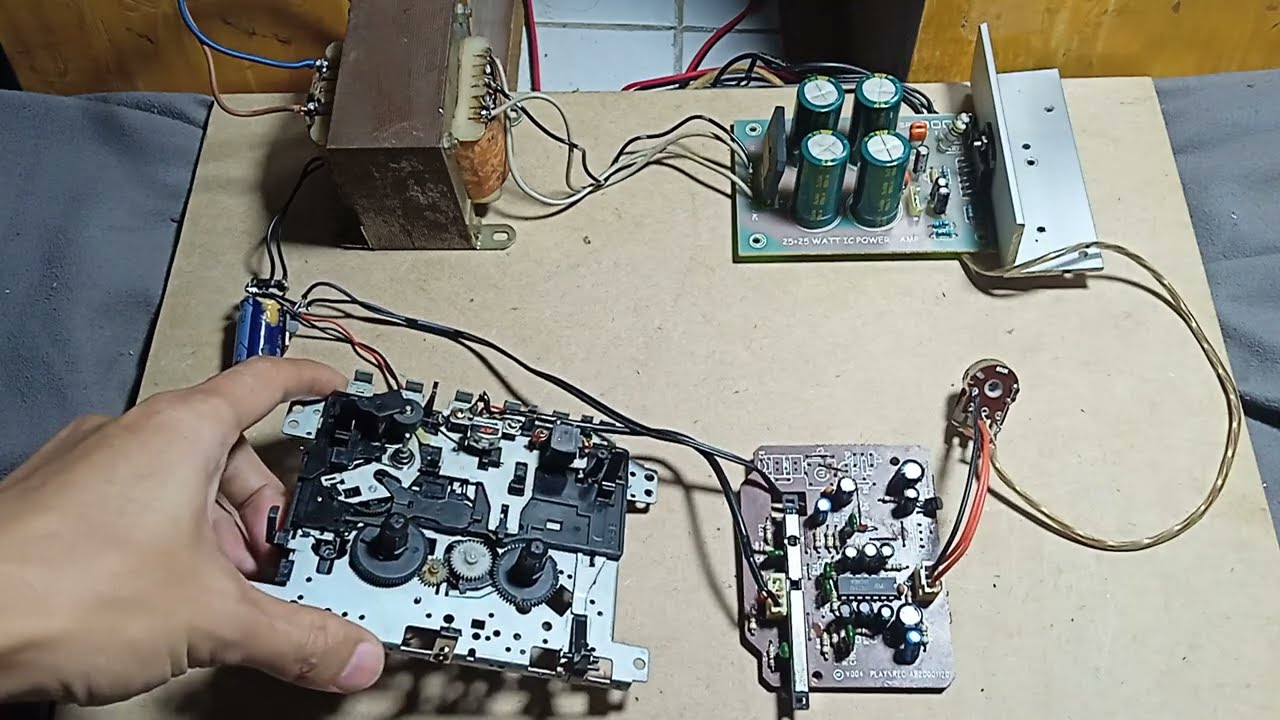 Memanfaatkan Mekanik Tape dan Pre-amp Head Bekas Compo Jadul