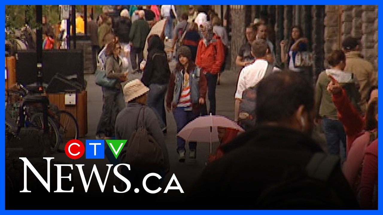 Lake Louise crowd concerns