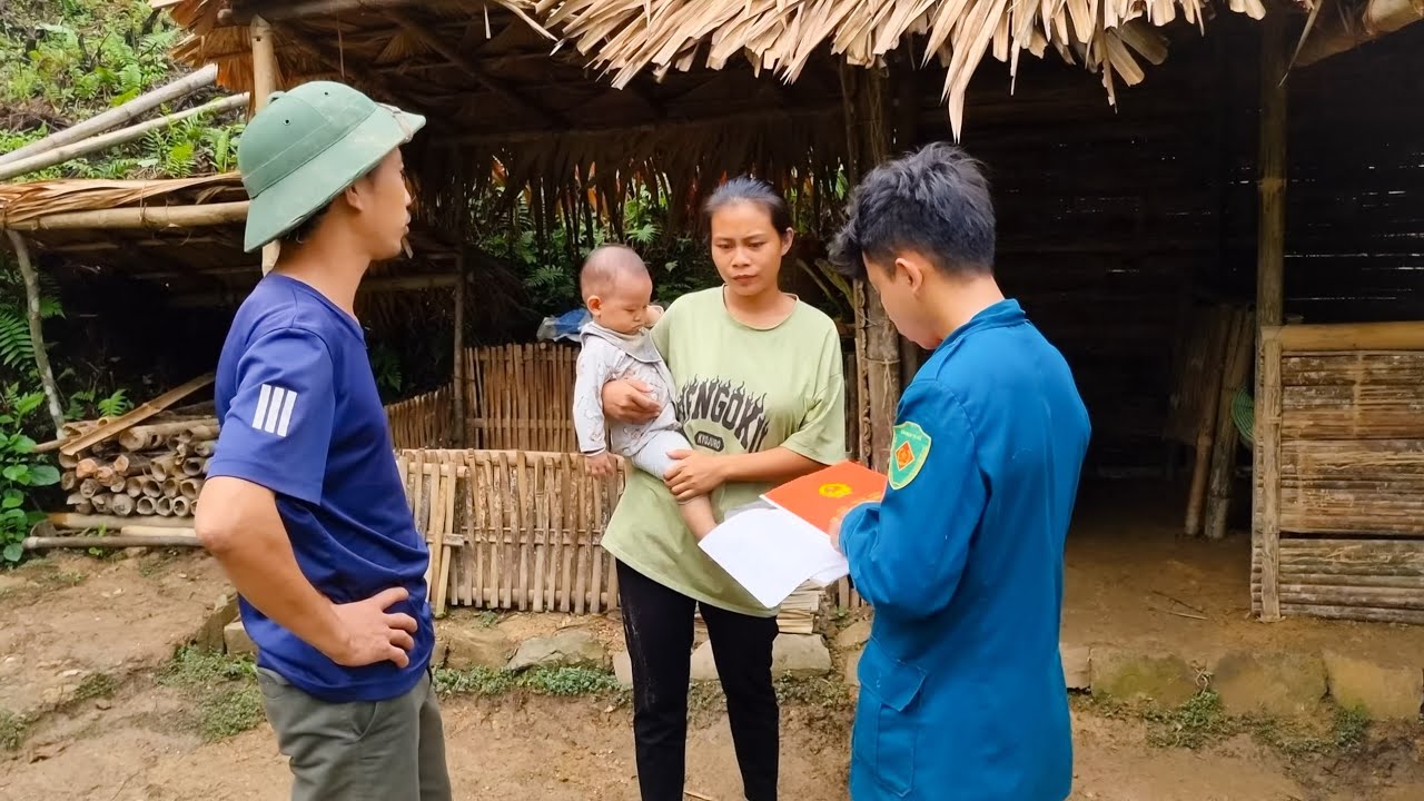 Bad guys come to take over the land and take over the house, the daily life of a single mother