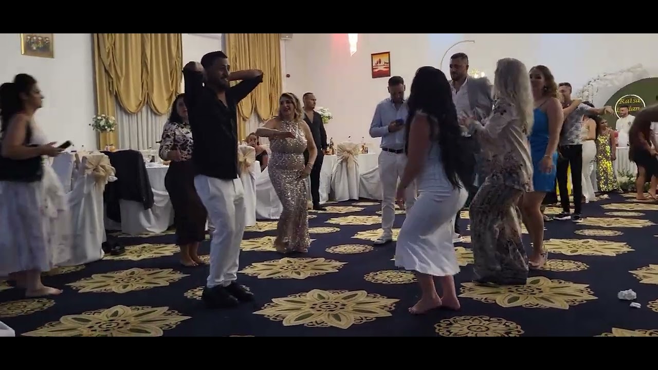 Sandu ciorba floresti cluj. Fam Otvos