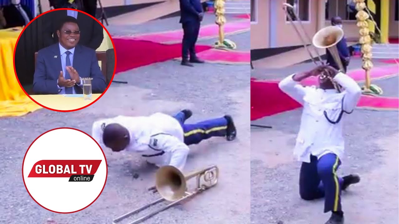 UTAPENDA! TAZAMA ASKARI ALIVYOONESHA MBWEMBWE ZA KUCHEZA NA TARUMBETA Mbele ya WAZIRI MKUU