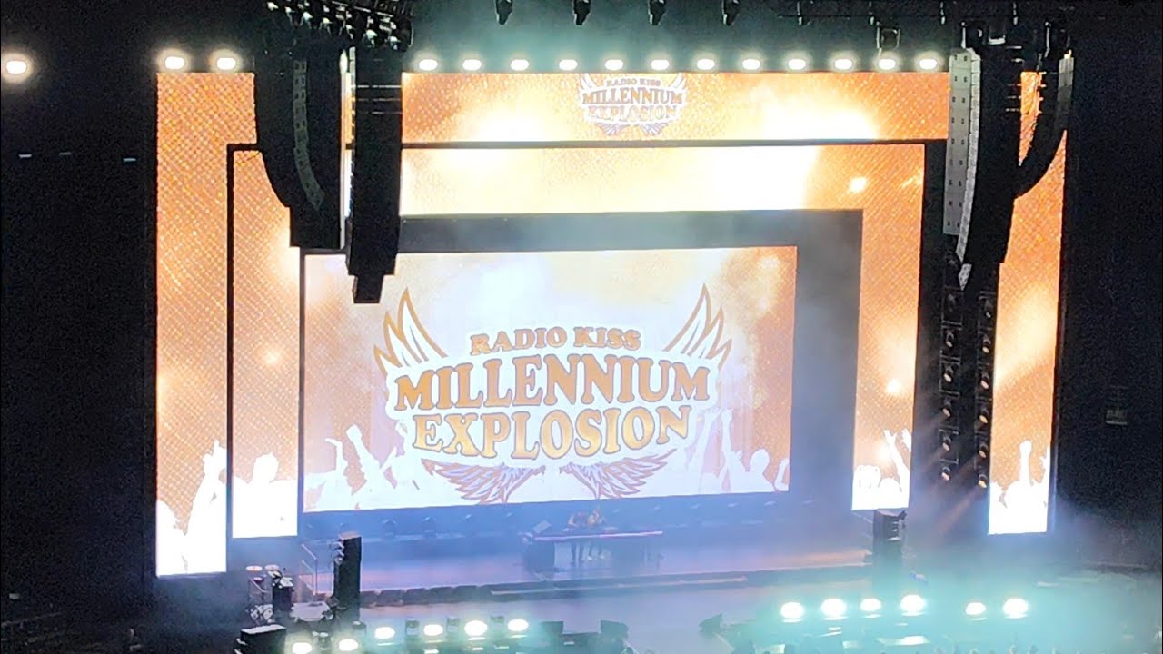 Kiss Radio Millennium Explosion 2025 - Od zač&aacute;tku až do konce - part 1 - O2 Arena Praha