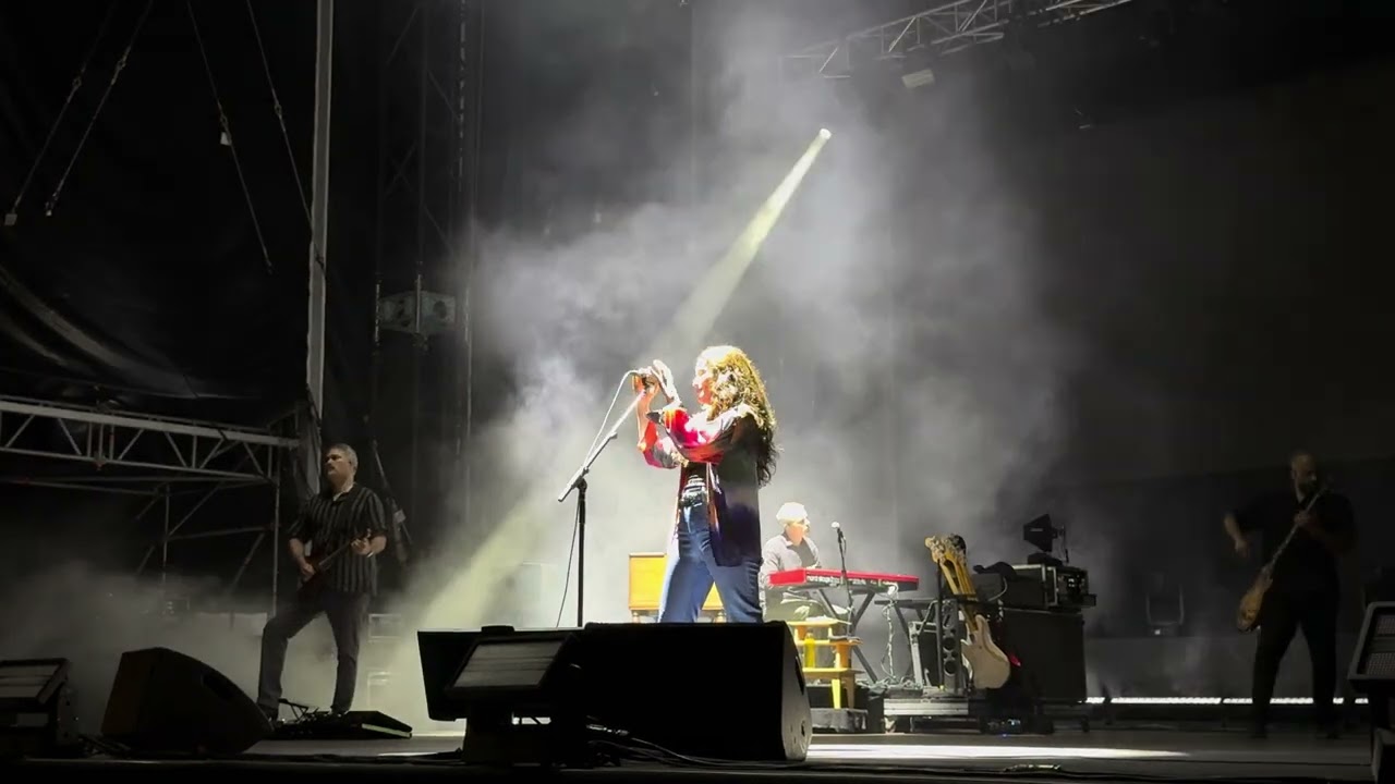 Alanis Morissette - Uninvited [Live @ Villa Manin, Codroipo 22-06-2025]