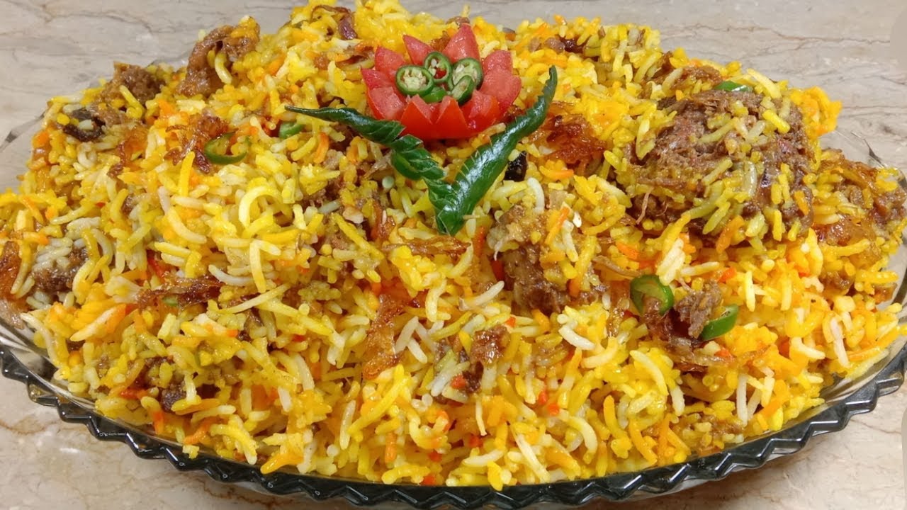 Smokey Beef Tikka Biryani Recipe || Teh wali biryani || Mahnoor's Food Corner