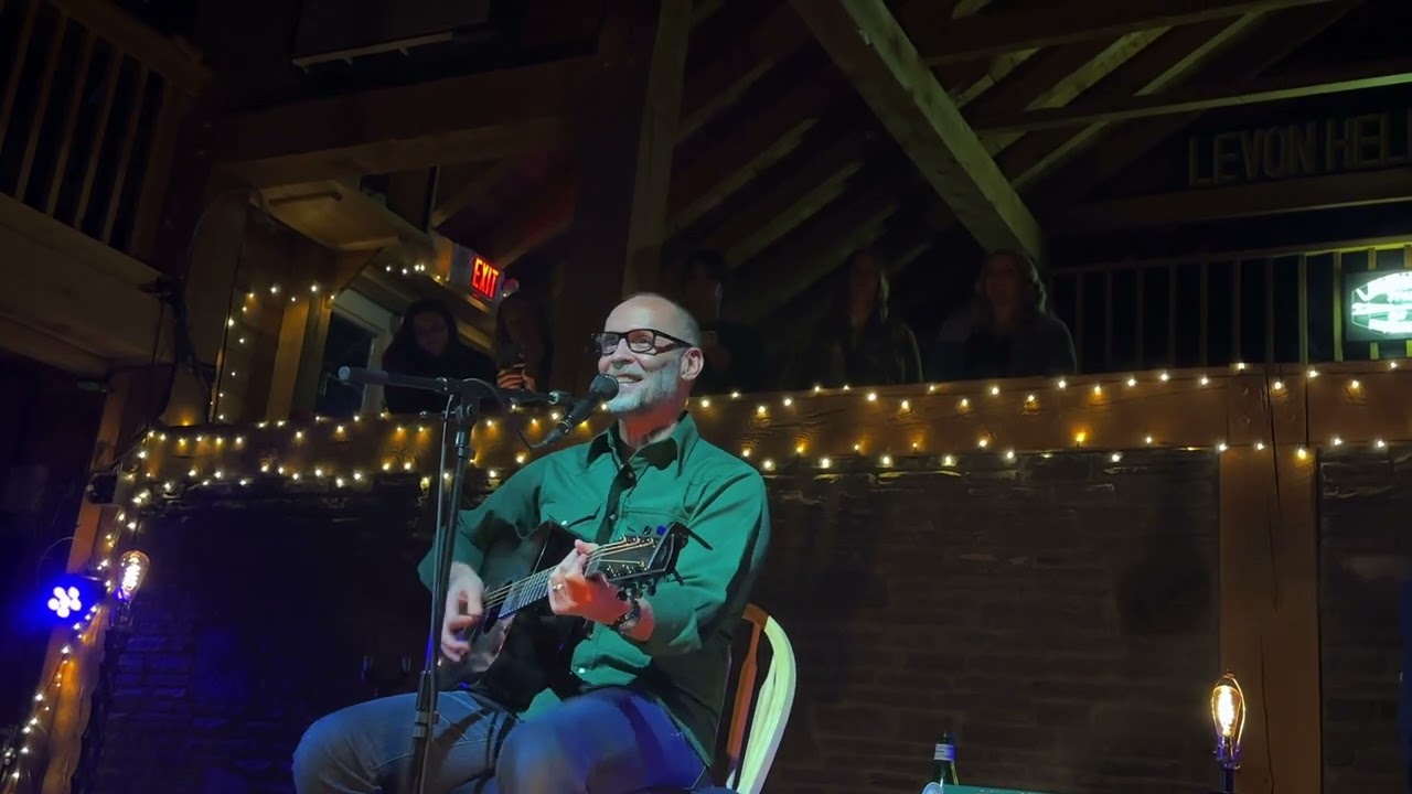 Paul Thorn - Don't Do It All on the First Date - Wait!
