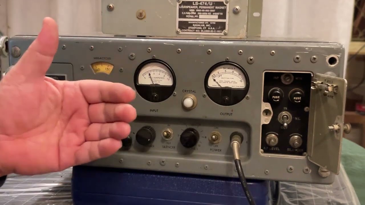 USN URR-27 VHF Receiver