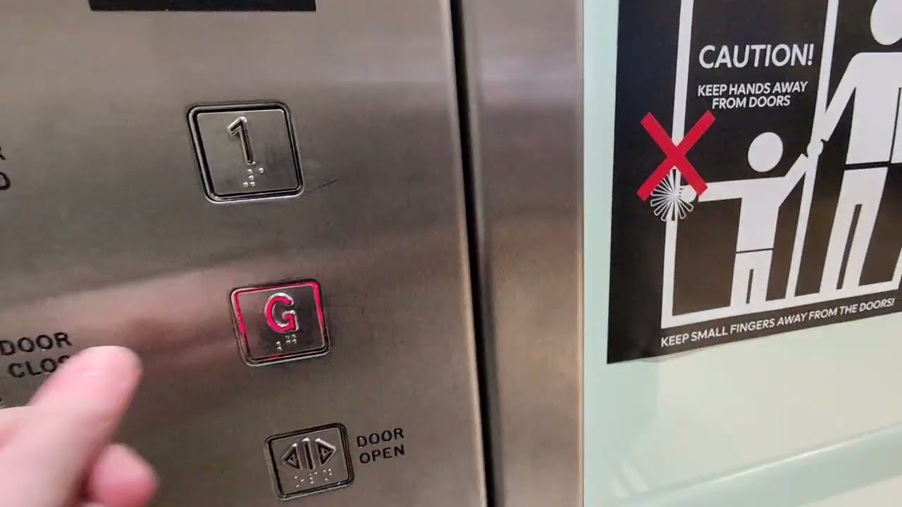 2003? Oakland Lift in the Next, Belfast 