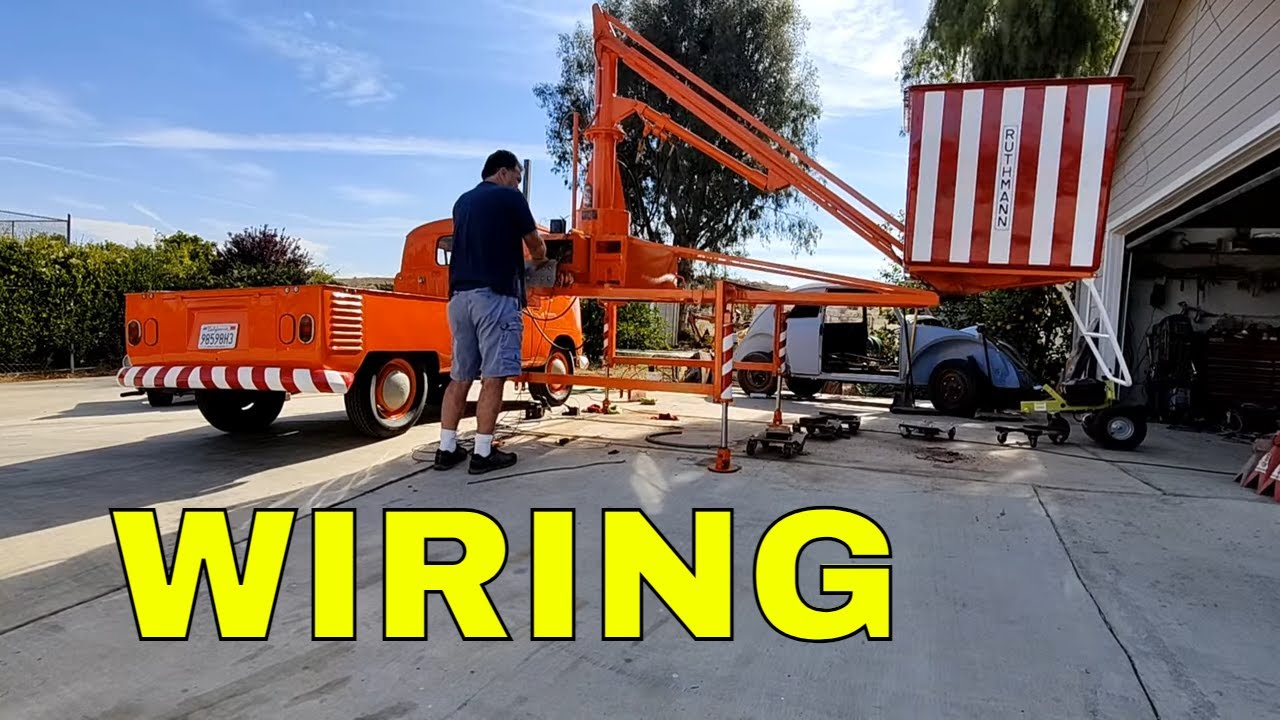 1962 VW SINGLE CAB Cherry picker. Wiring the Rats nest