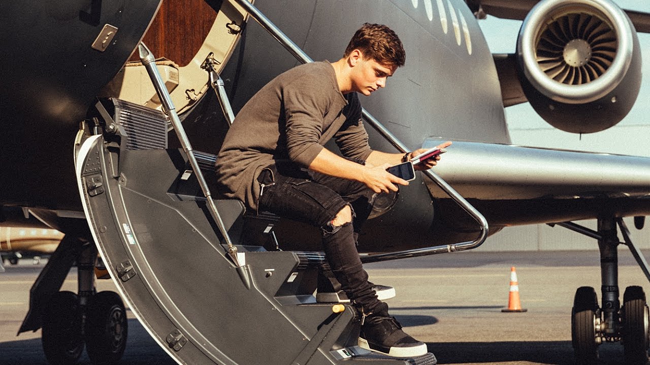 The Martin Garrix Show: S1.E6