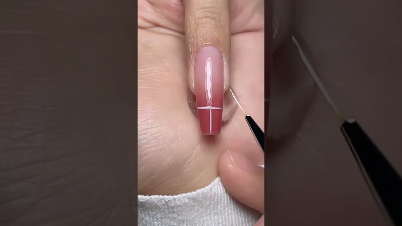 How to draw French line? #nail #nailart #nails #naildesigns #nailtutorial