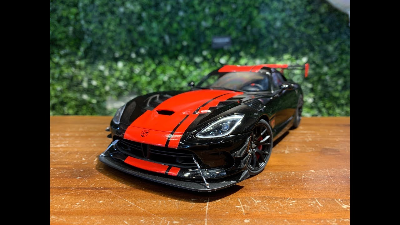 1/18 AUTOart Dodge Viper ACR 1:28 Edition 2017 71732