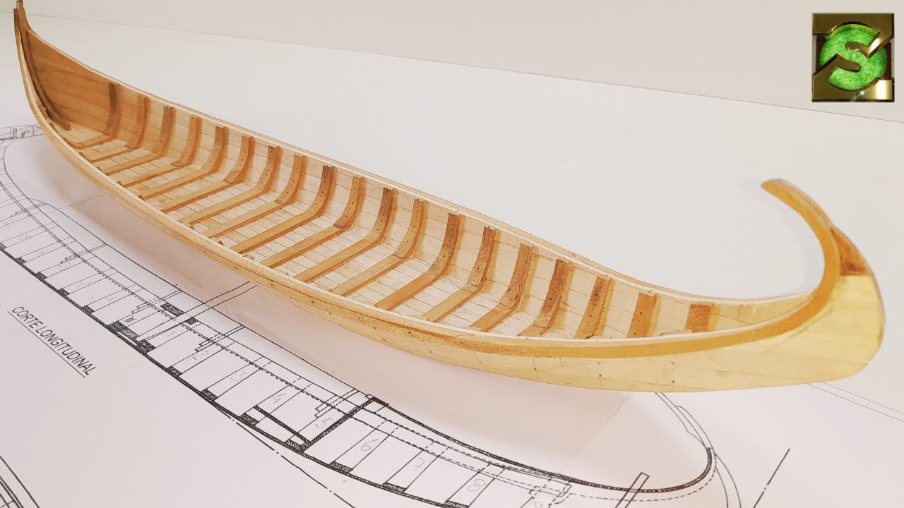 Model boat building - Cleanimg the hull - Boat MOLICEIRO - From scratch