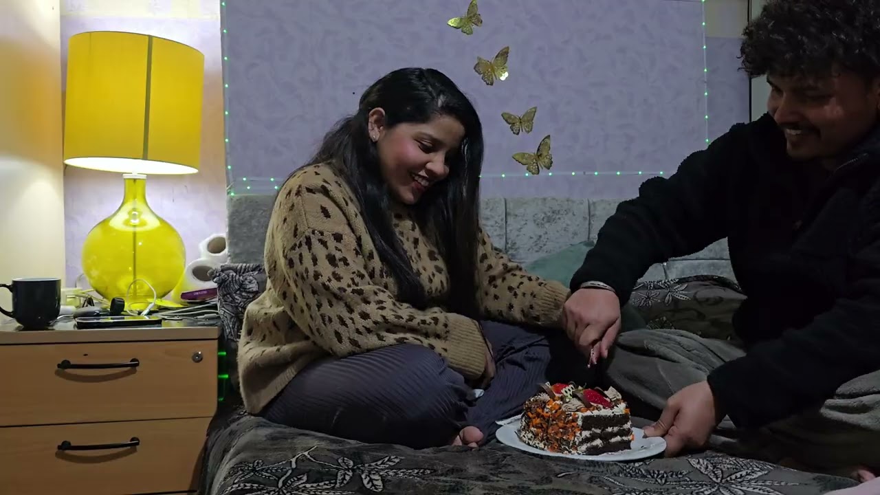 “No fancy place, just pure love 💞 Anniversary celebration at home 🎉”