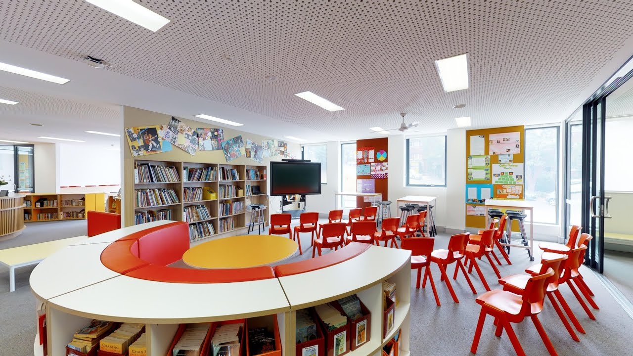 The New Classroom - Navigating Higher Education in a Post COVID World (4 Minutes)