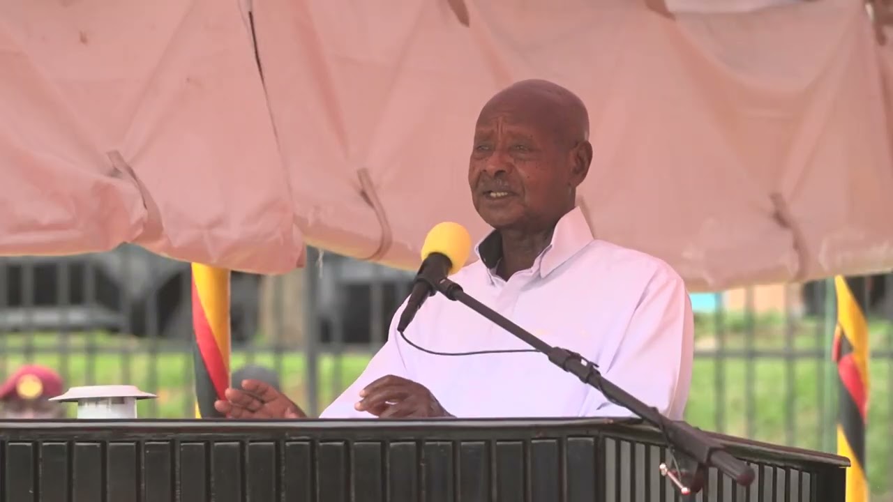 MUSEVENI AKUBIRIZA ABAYIZI OKWEYUNIRA SAYANSI NE TEKINOLOGIYA#bukeddetvclips #ntvnews