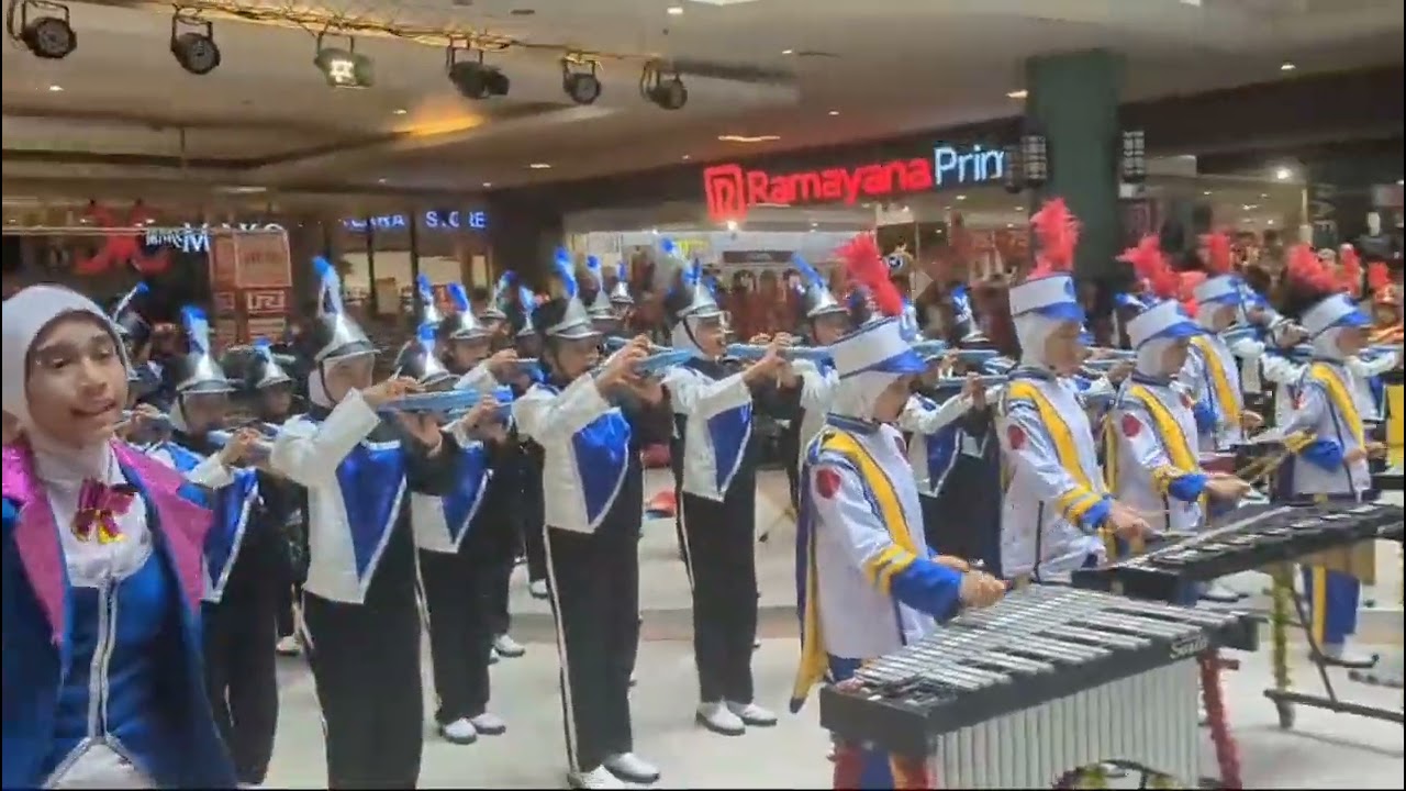 DRUM KIDS ENDOE SDN MENTENG ATAS 02 KOMPETISI DRUMBAND PATRIOT DI CIBUBUR (PERINGKAT VI)