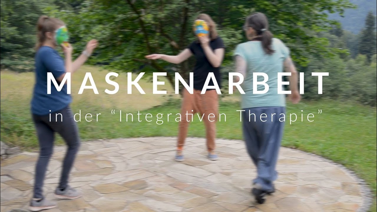 Maskenarbeit - Einblicke in die 