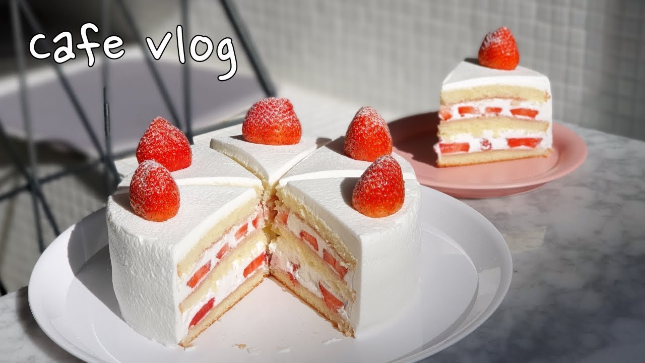 🍓🍓🍓🍓🍓Ты хочешь есть клубнику сейчас🍓🍓🍓🍓🍓 Strawberry cake | cafe vlog in korea