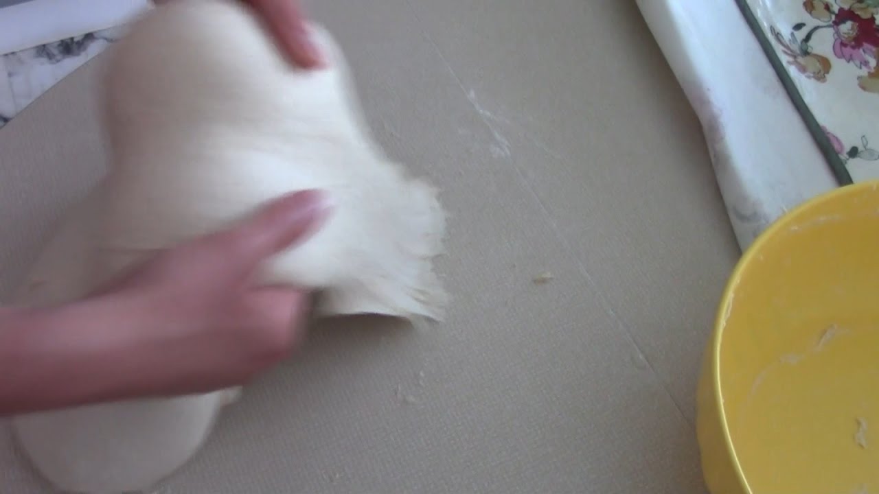 Impasto con poolish per pizza in teglia, ciabatta, baguette. Impastato a mano, alta idratazione