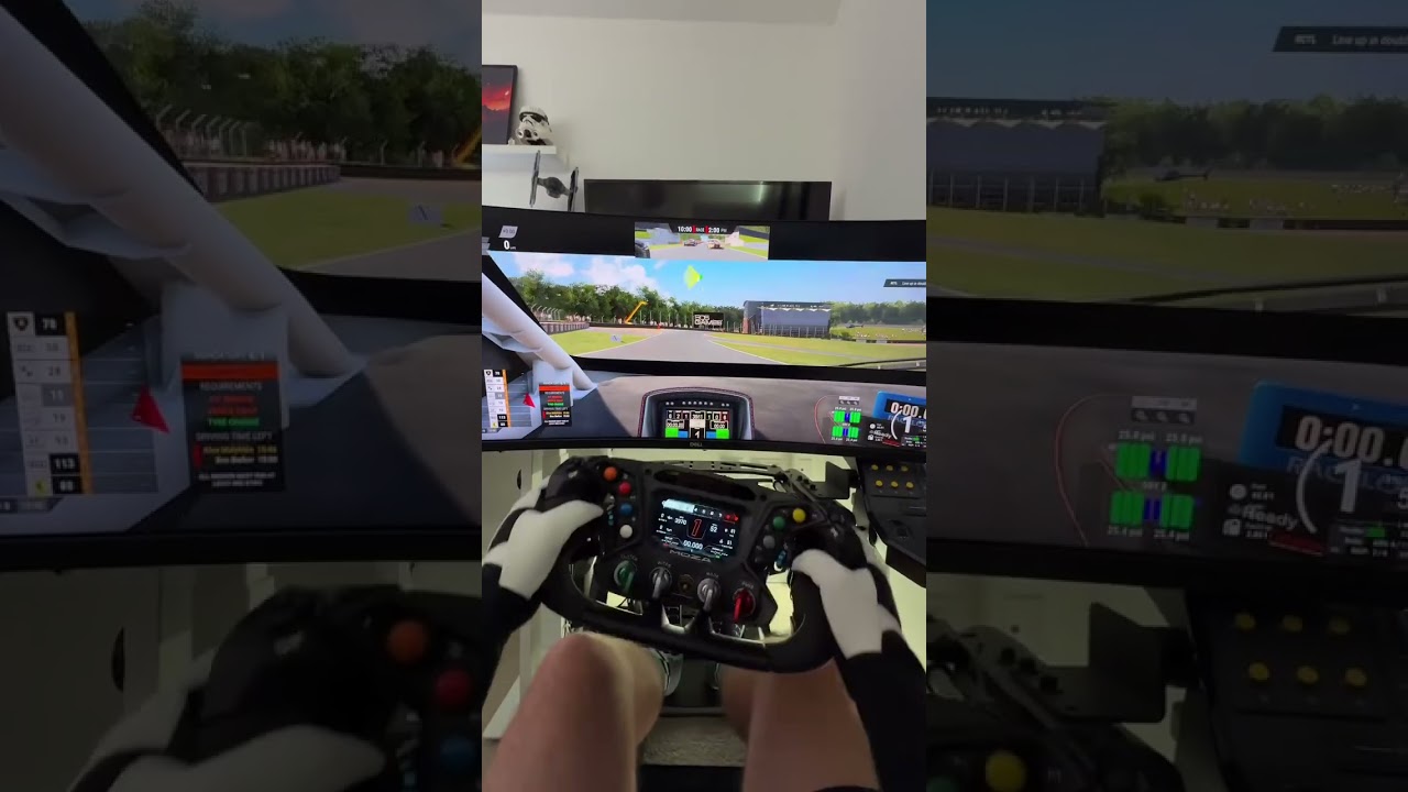 MOZA Lamborghini Essenza SCV12 SIM Racing Wheel (📸:@developeradam)  #mozaracing #simracing #gaming