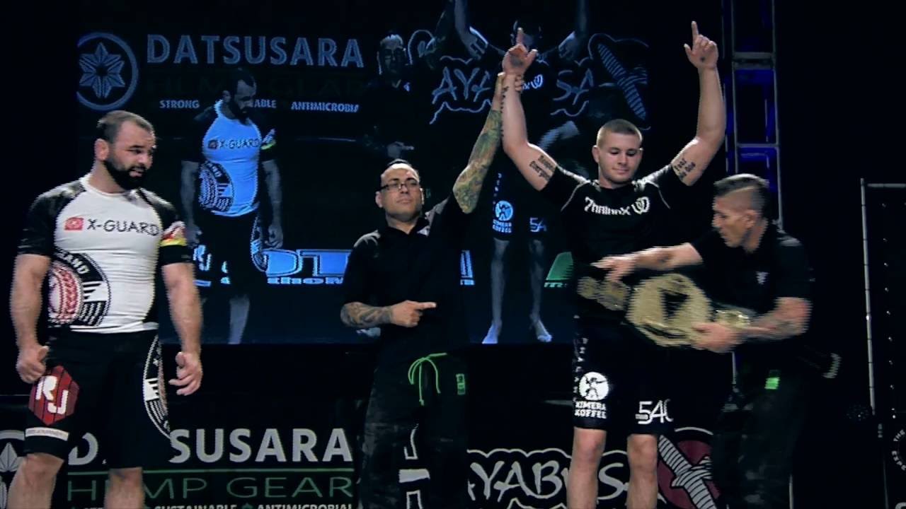 UFC FIGHT PASS: EBI 8 - This Sunday