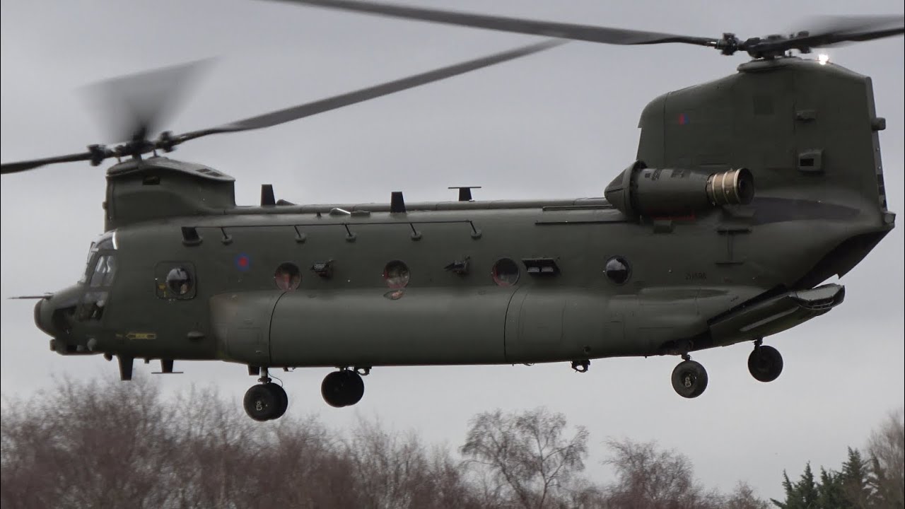 RAF CHINOOK (ZH998) AWESOME DEPARTURE AT BARTON AERODROME/CITY AIRPORT! - 23/02/26 🚁