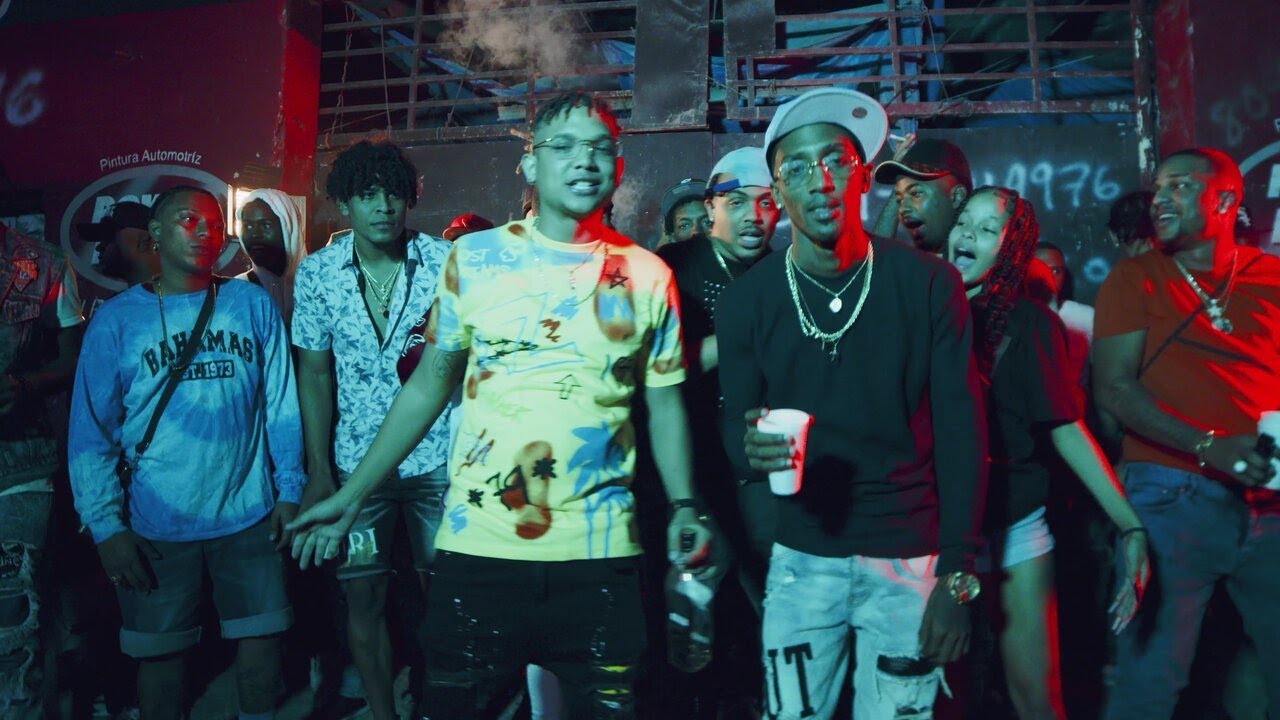 Chocoleyrol ❌ Dj Azthozy ❌ Alettre Paketero - Ron Al Vaso (Talco) - (Video Oficial)