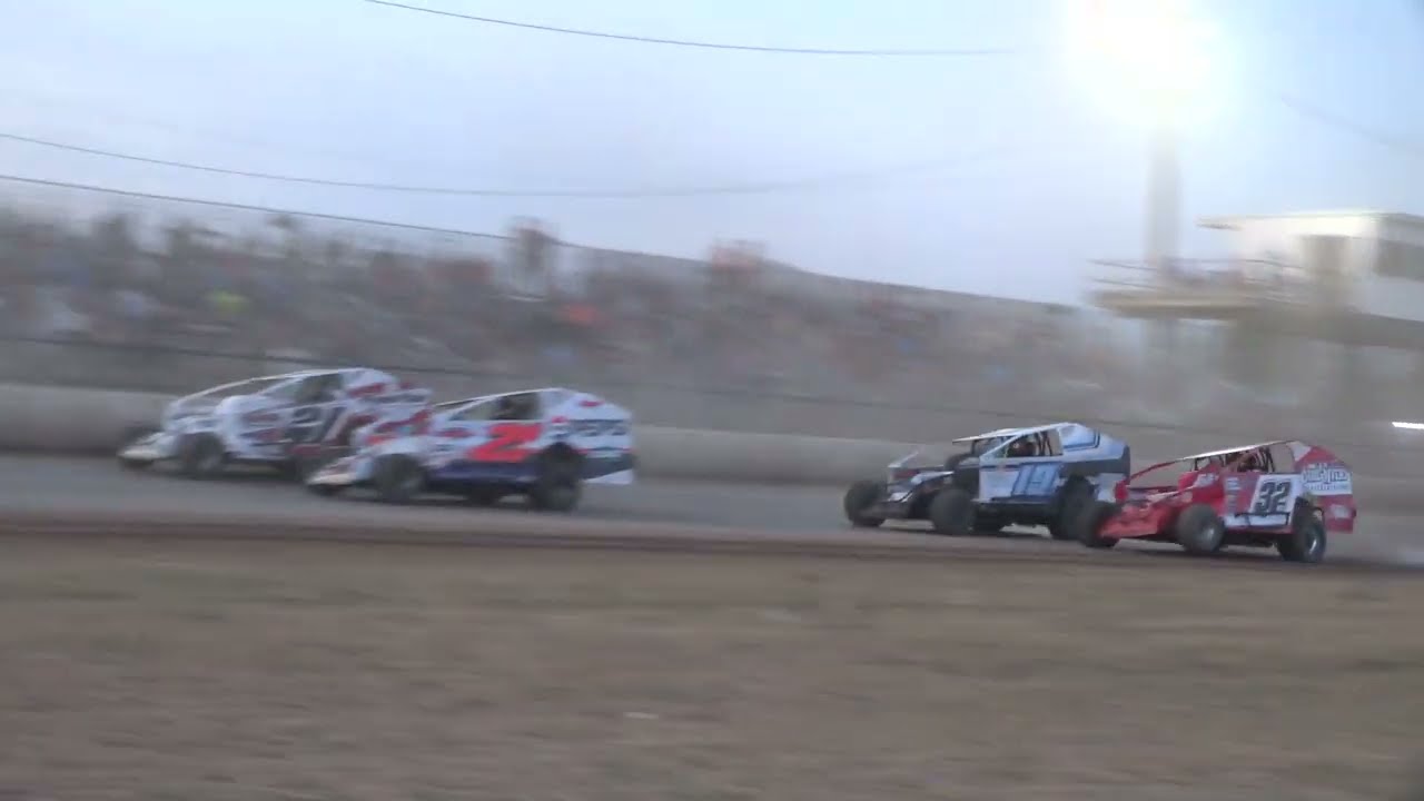 DIRTcar Modified feature first three laps at Land of Legends Jul 5 2025