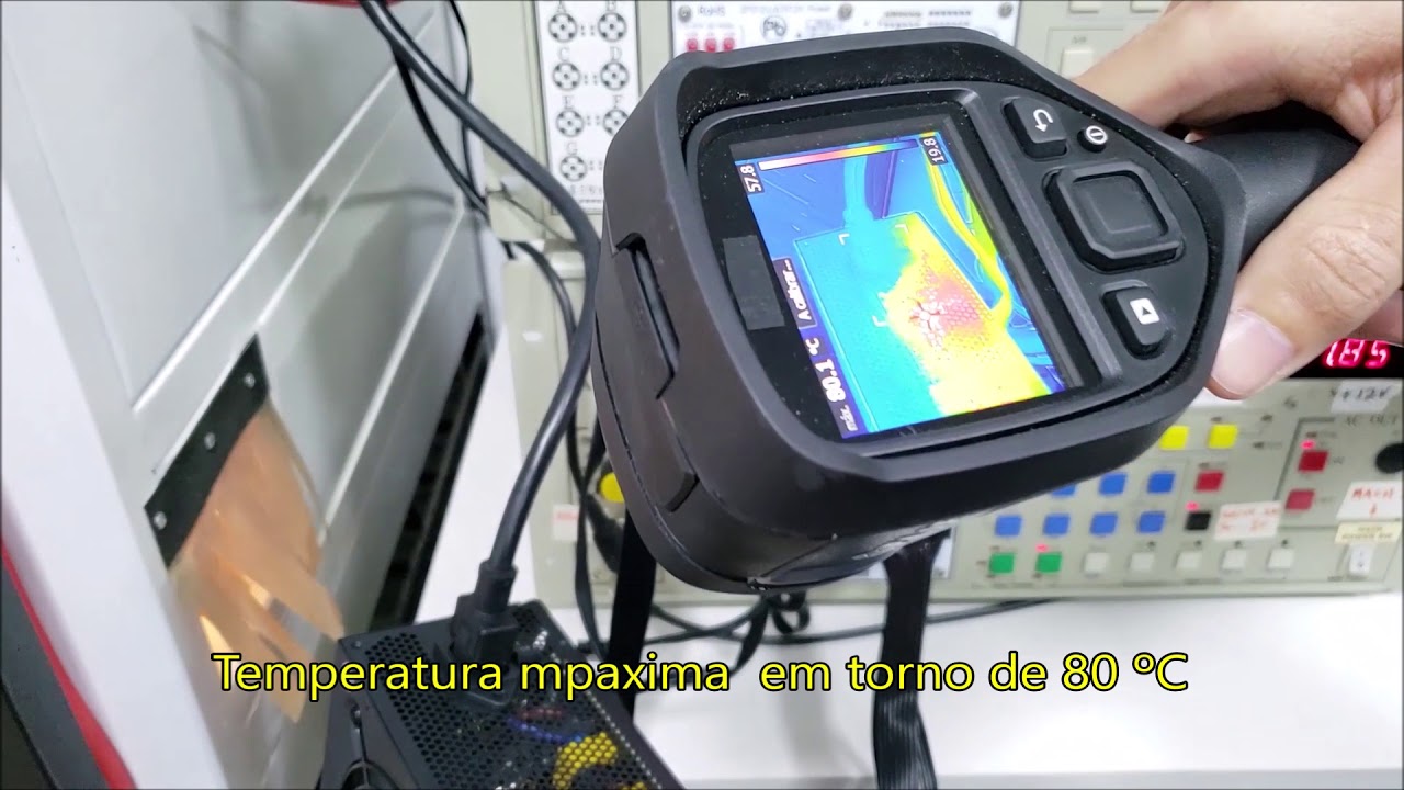 Será que explode? (fonte Cooler Master 550W na linha de fogo)