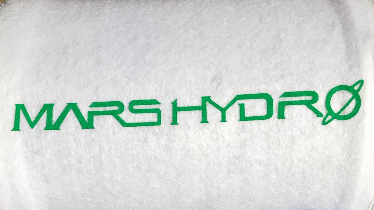 Mars-Hydro TSL-2000 tent set up and The Bro Grow update/ The Grow Show