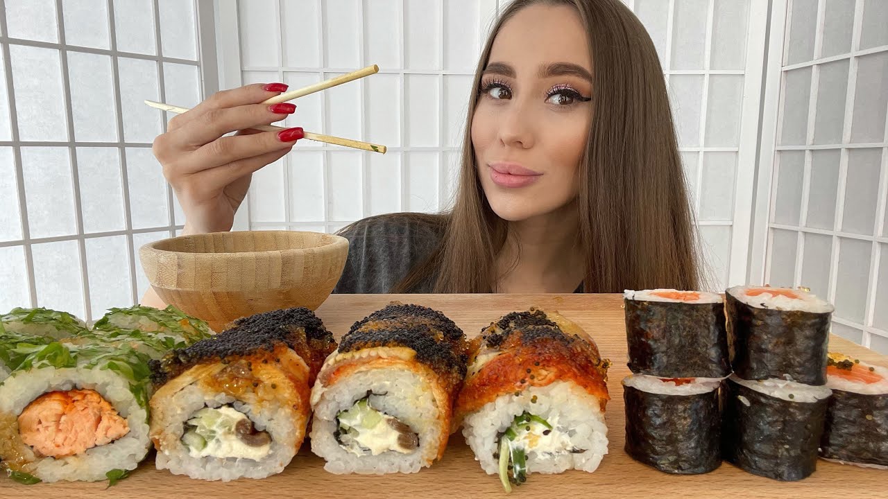 MUKBANG|СУШИ🤤🍱/НЕПРОШЕННЫЕ СОВЕТЫ🤯🥴