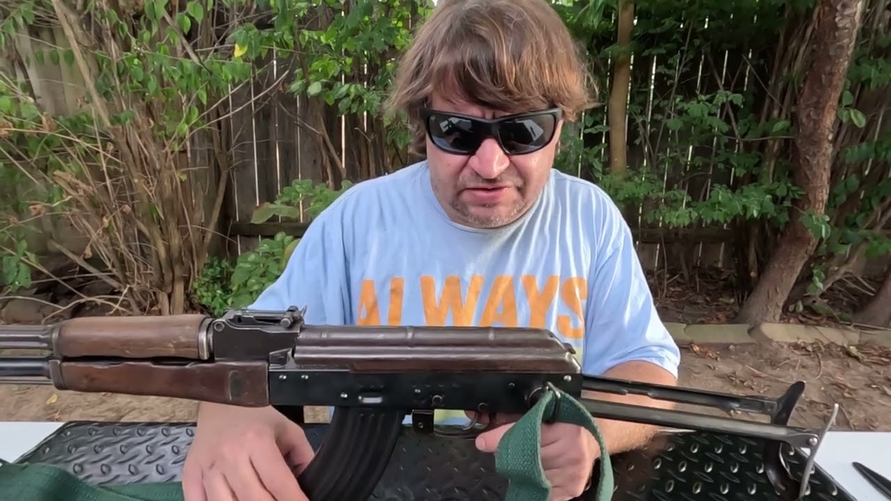 Обзор странного и удивительного северокорейского гибрида АК-47+АКМ Тип 68: штык-нож Калашникова