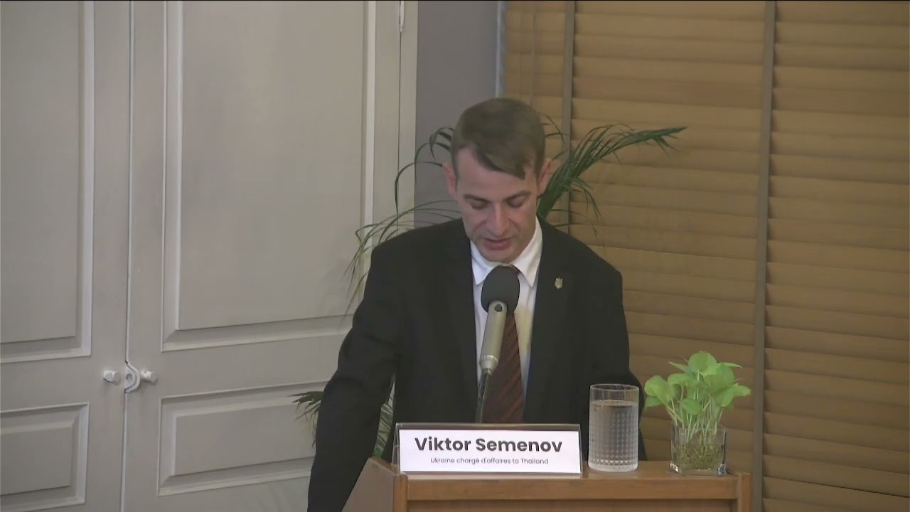 LIVE: 