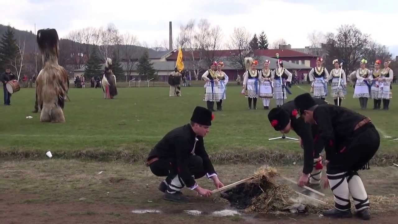 Народен кукерски фестивал в гр. Костенец
